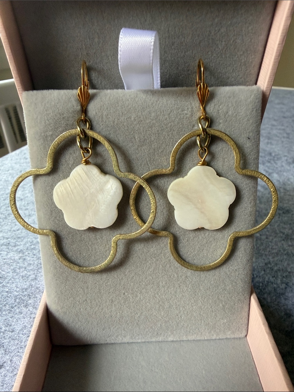 Gold Mother of Pearl Flower Earring